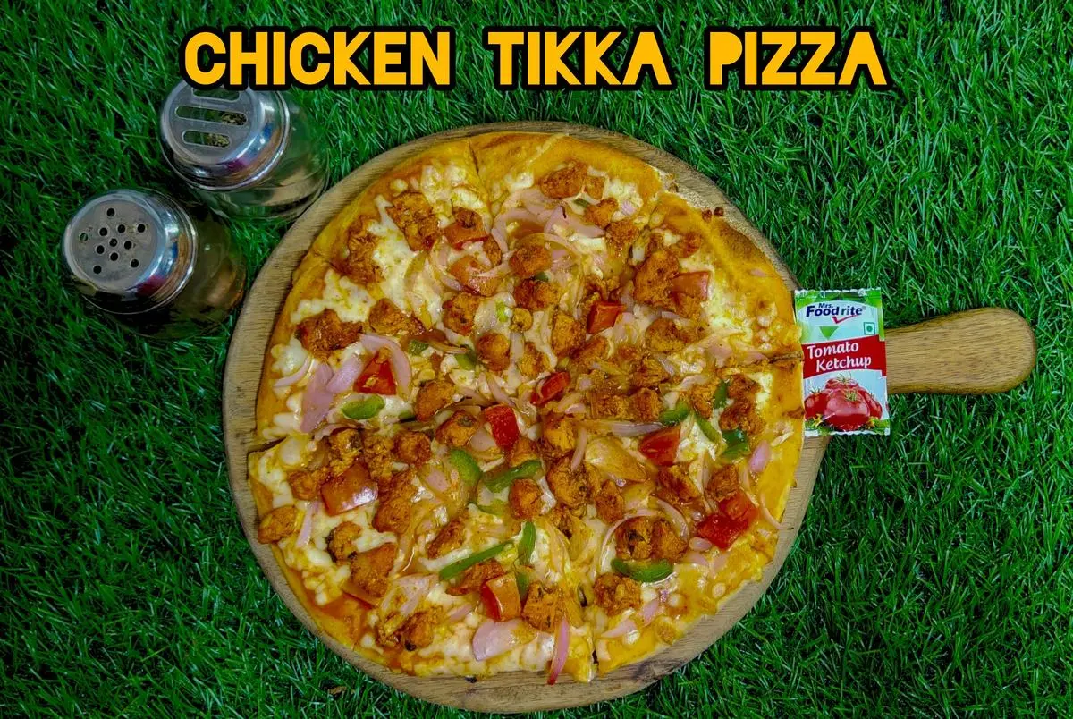 Chicken Tikka Pizza