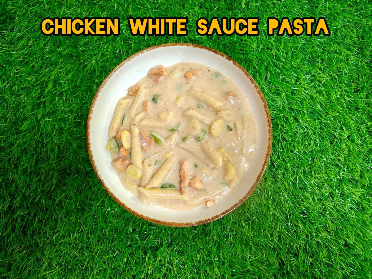 Chicken Pasta (White Sauce)